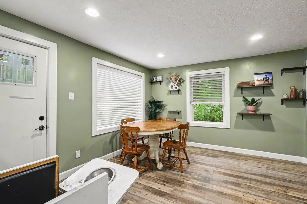2061 Southland Drive Muskegon Charter Township MI 49442