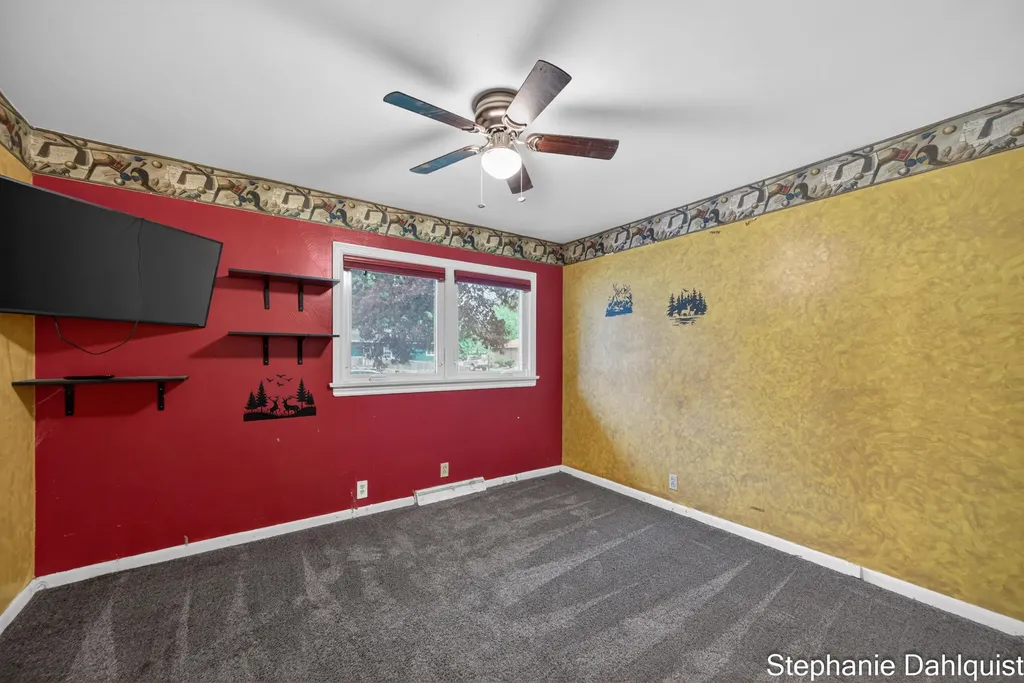1490 Sunview Street Laketon Township MI 49445