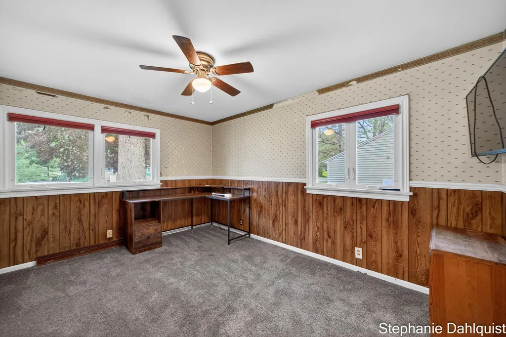 1490 Sunview Street Laketon Township MI 49445