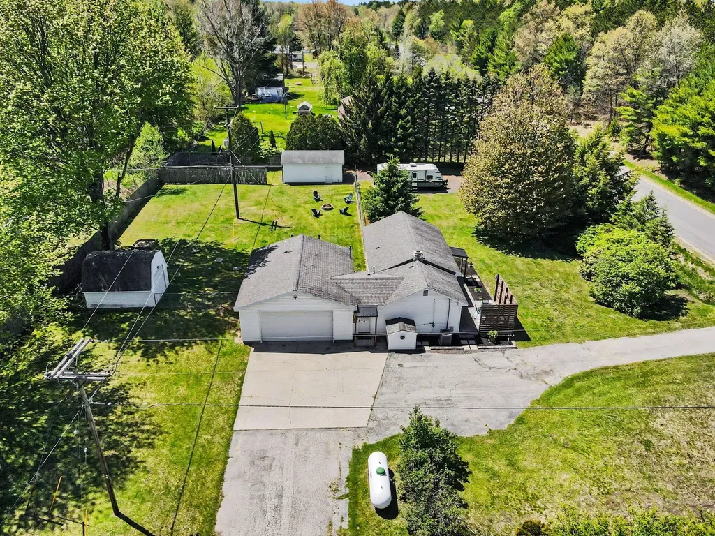 6383 Cline Road Sullivan Township MI 49415