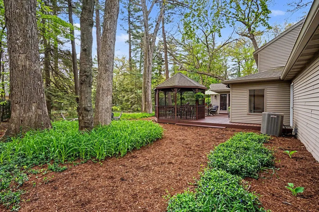 365 Stone Harbor Road Park Township MI 49424