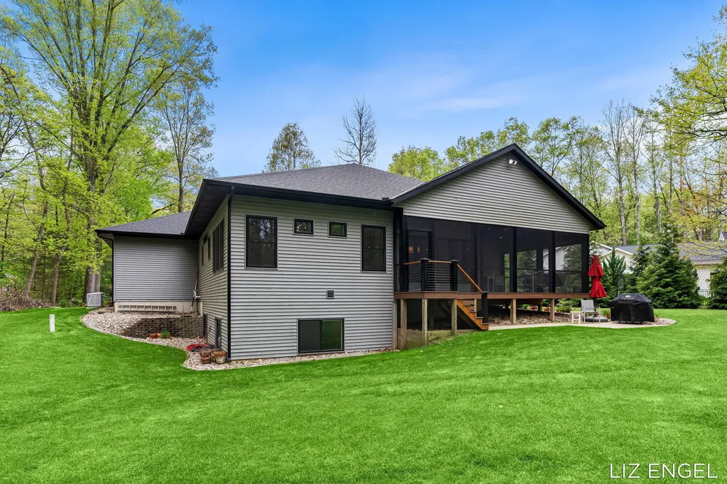 3190 Light House Way Saugatuck Township MI 49453