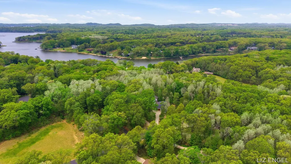 3190 Light House Way Saugatuck Township MI 49453
