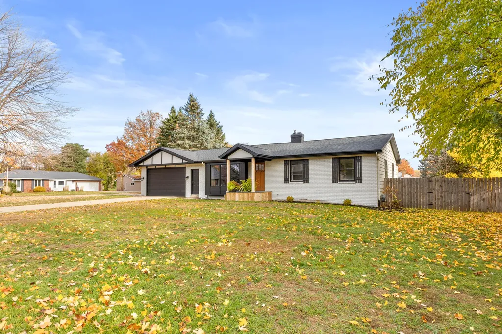 2754 Fairbrook Drive Georgetown Charter Township MI 49428