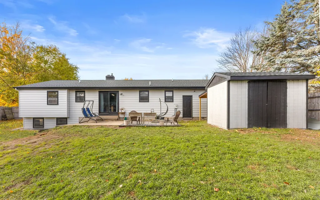 2754 Fairbrook Drive Georgetown Charter Township MI 49428