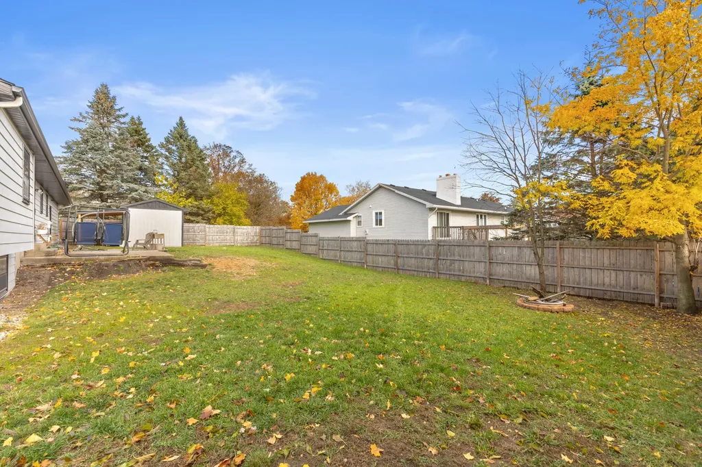 2754 Fairbrook Drive Georgetown Charter Township MI 49428