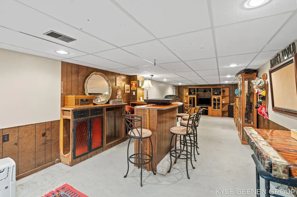 1675 State Street Park Township MI 49424