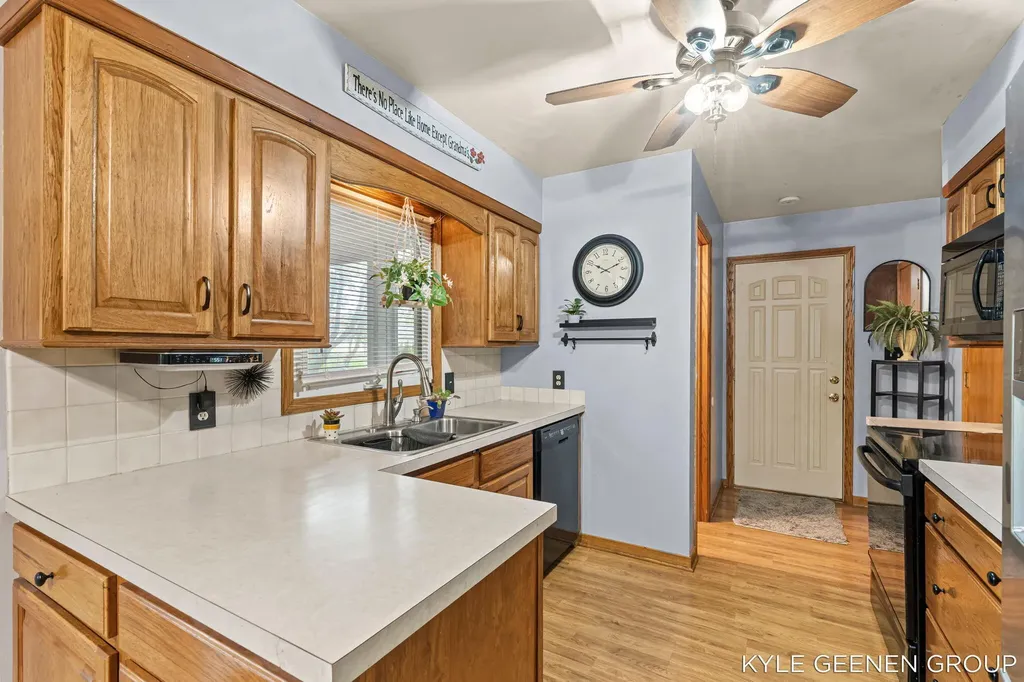 1675 State Street Park Township MI 49424