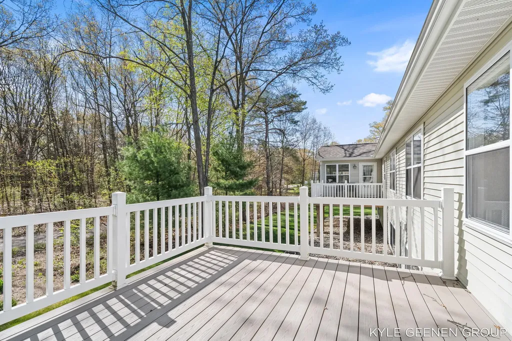 1448 E Addison Way Laketon Township MI 49445