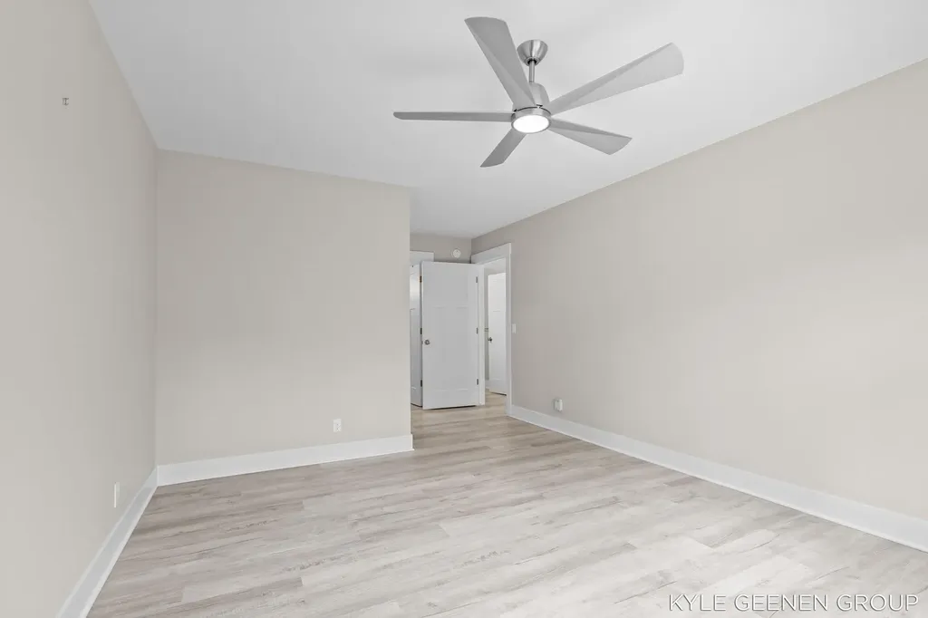 1448 E Addison Way Laketon Township MI 49445