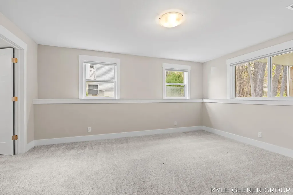 1448 E Addison Way Laketon Township MI 49445