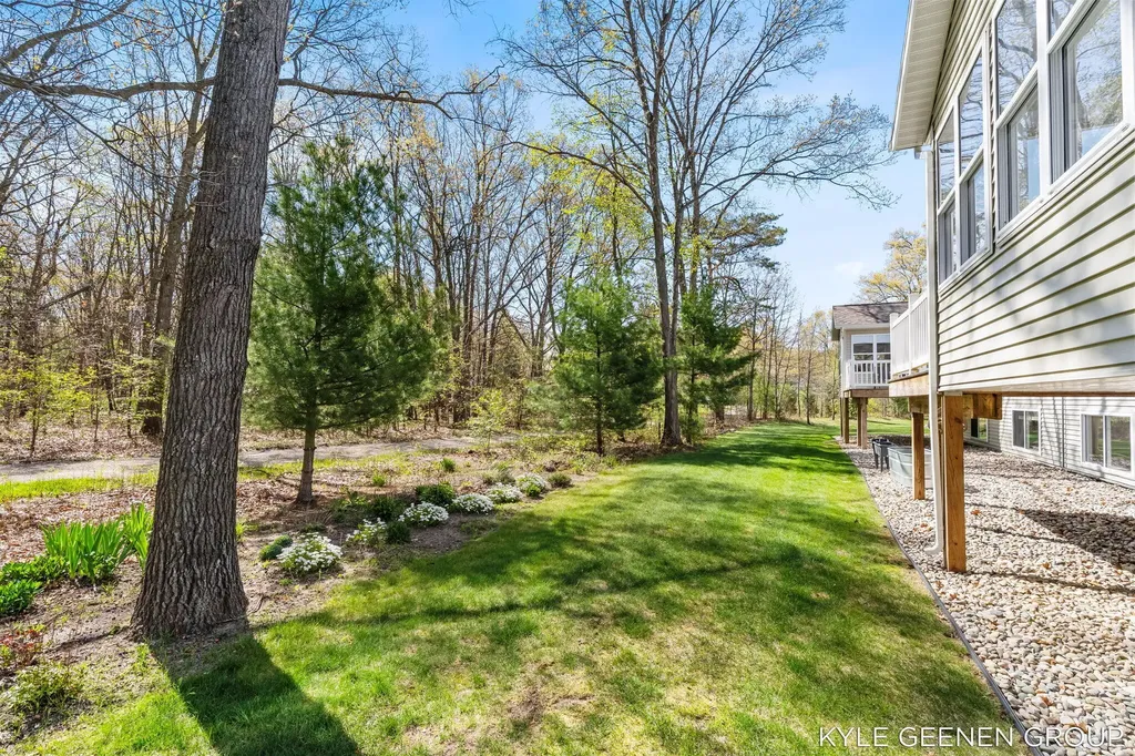 1448 E Addison Way Laketon Township MI 49445