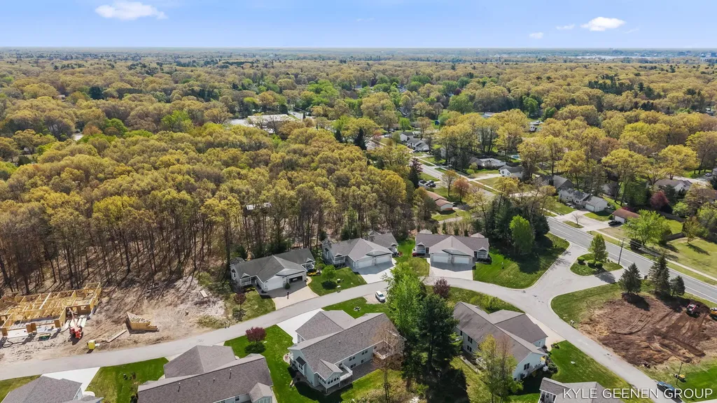 1448 E Addison Way Laketon Township MI 49445