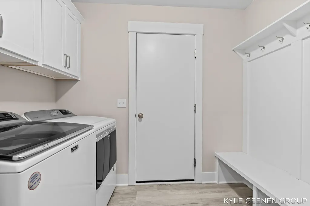 1448 E Addison Way Laketon Township MI 49445