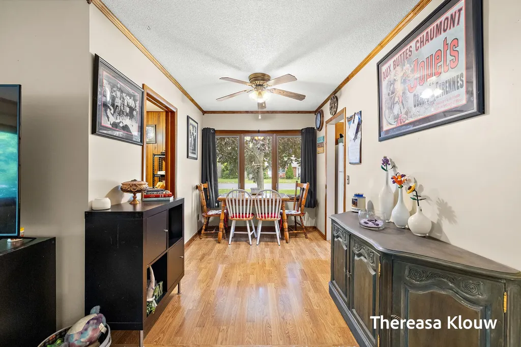 710 Quarterline Road Muskegon Charter Township MI 49442