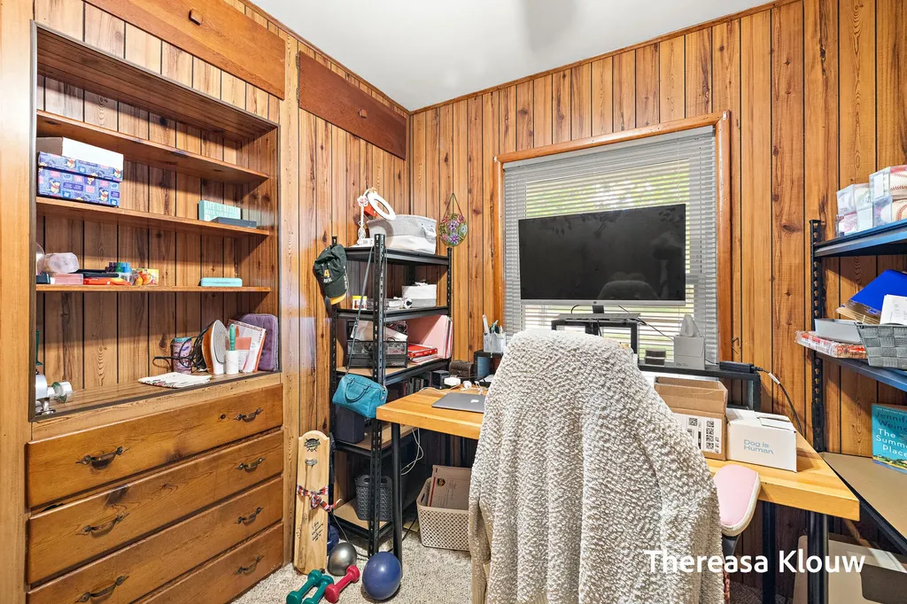 710 Quarterline Road Muskegon Charter Township MI 49442