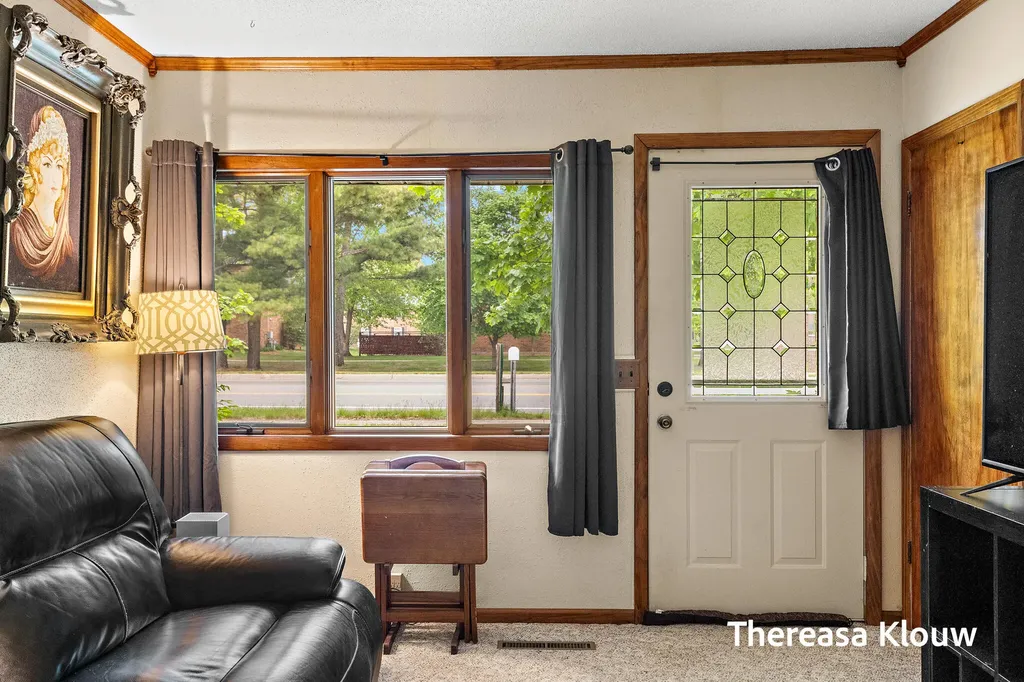 710 Quarterline Road Muskegon Charter Township MI 49442