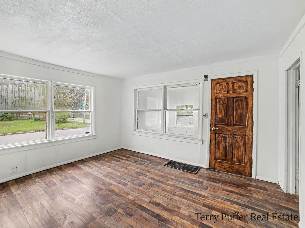 2028 8th Street Muskegon Heights City MI 49444
