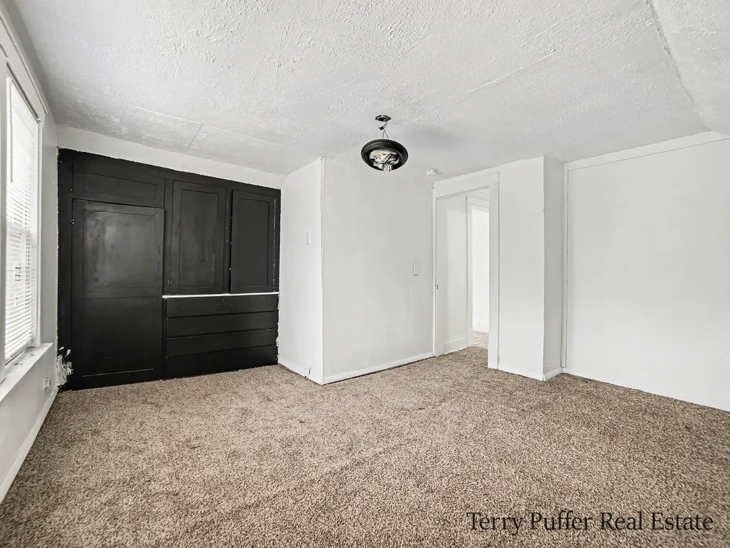 2028 8th Street Muskegon Heights City MI 49444