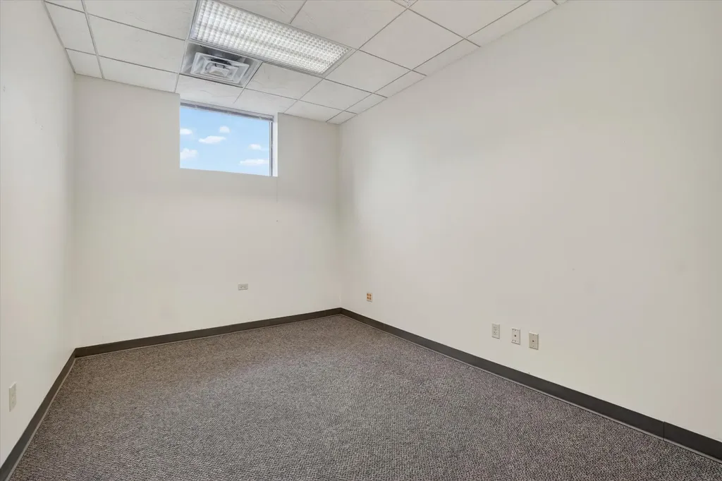 1631 W Sherman Boulevard Norton Shores City MI 49441