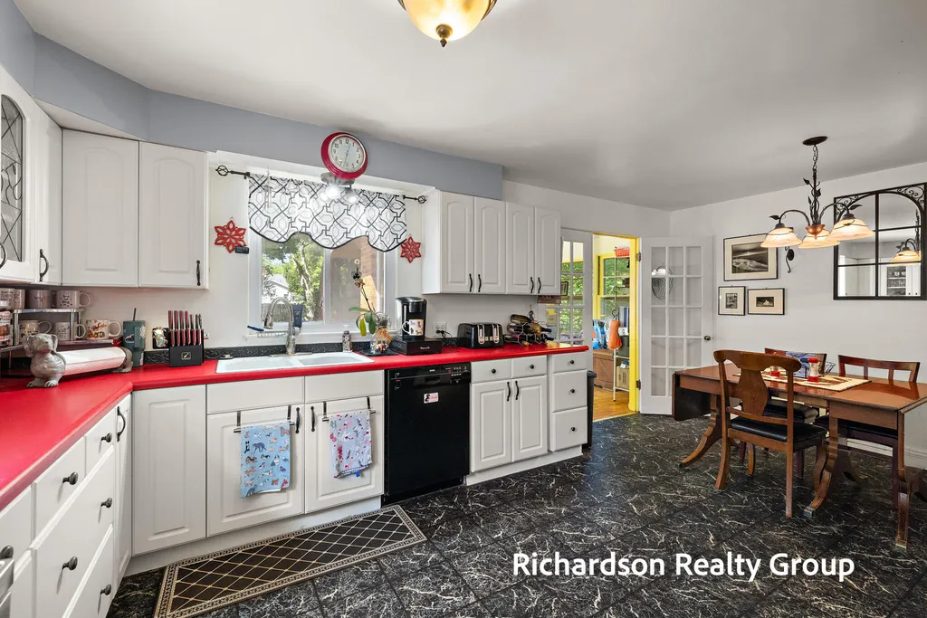 1261 Graf Street Muskegon Charter Township MI 49442