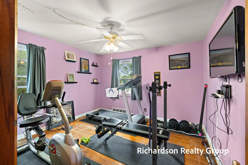 1261 Graf Street Muskegon Charter Township MI 49442