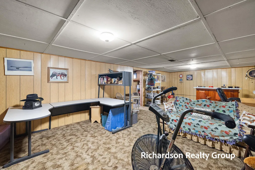 1261 Graf Street Muskegon Charter Township MI 49442