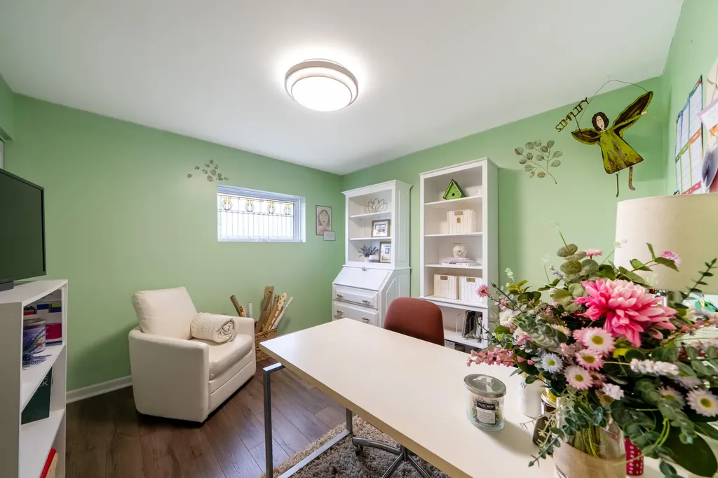 4083 Braeburn Drive Norton Shores City MI 49441
