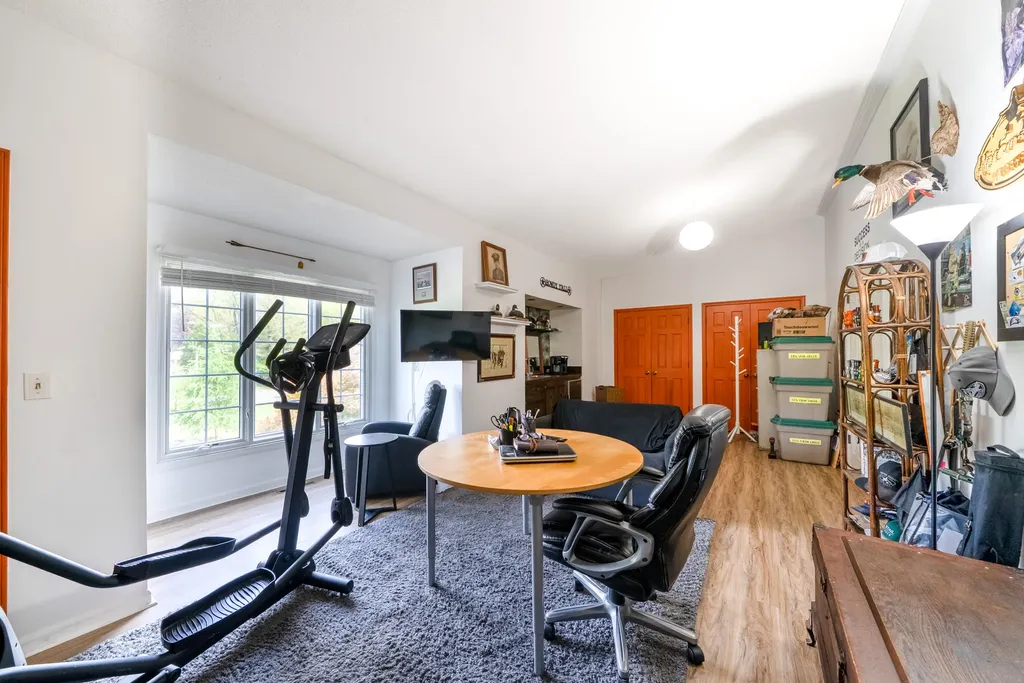 4083 Braeburn Drive Norton Shores City MI 49441
