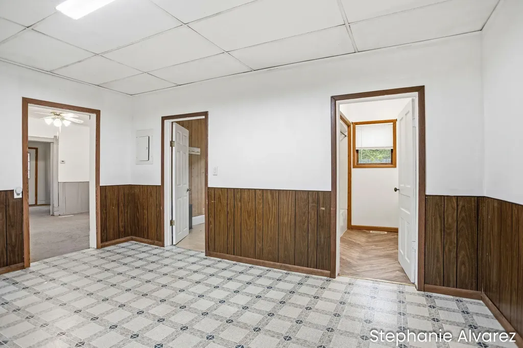 1560 E Mcmillan Road Dalton Township MI 49445