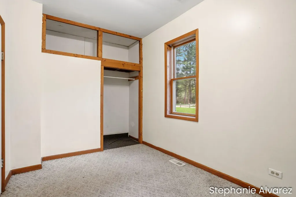 1560 E Mcmillan Road Dalton Township MI 49445