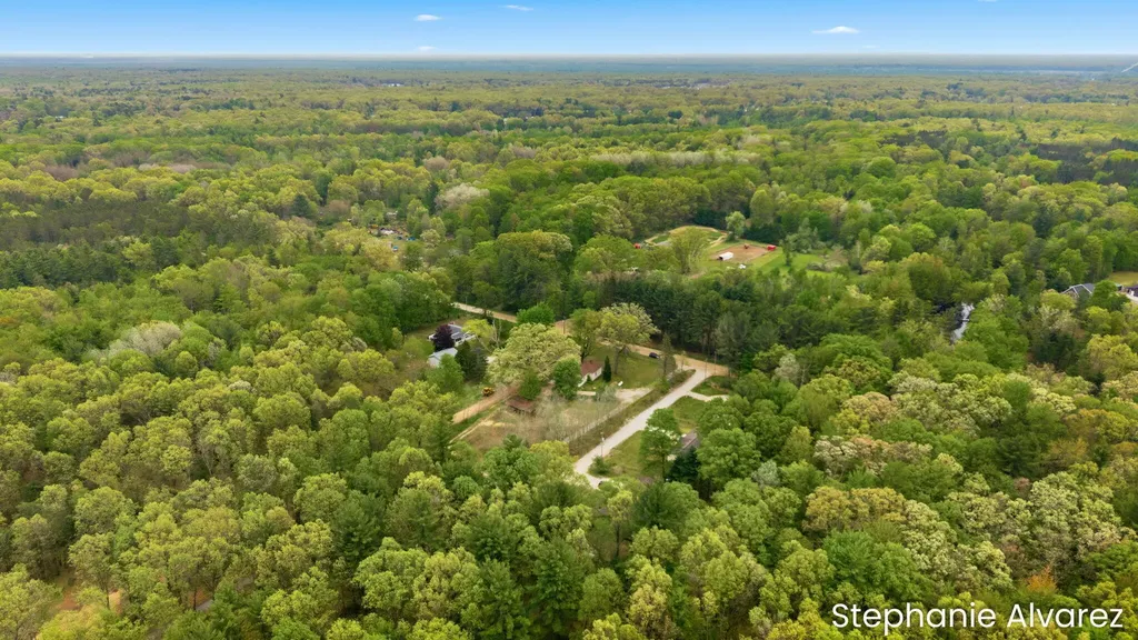 1560 E Mcmillan Road Dalton Township MI 49445