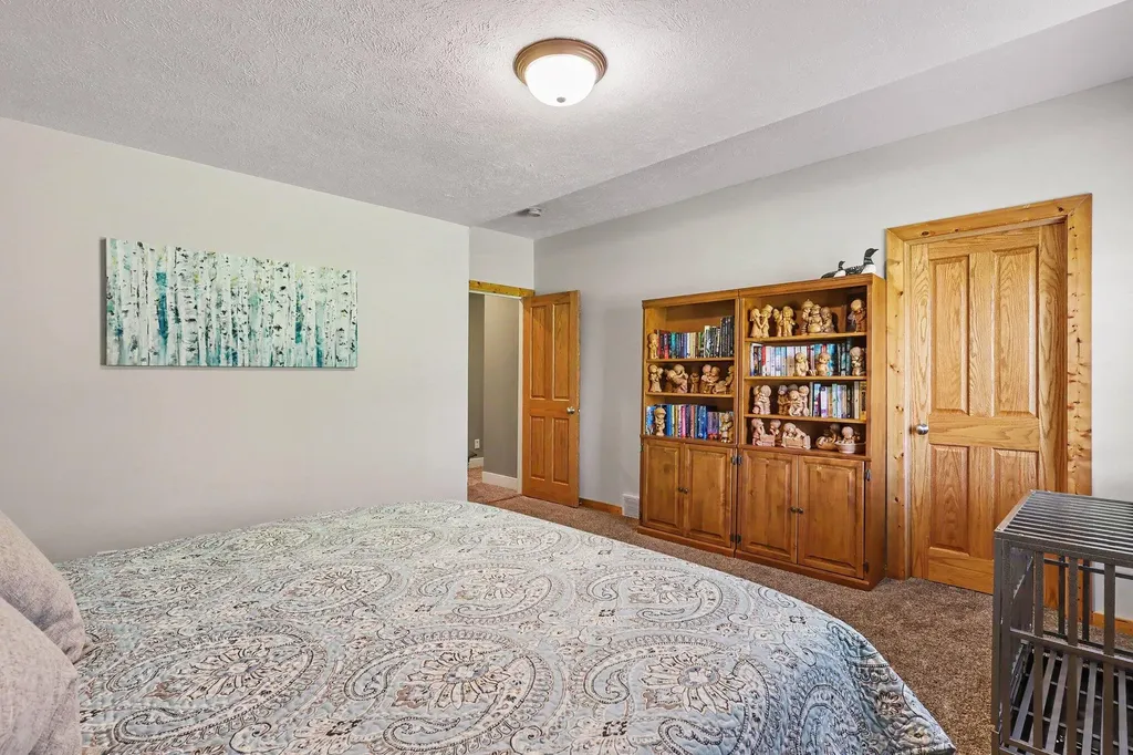 6054 S Moorland Road Ravenna Township MI 49451