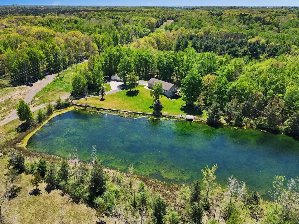 6054 S Moorland Road Ravenna Township MI 49451