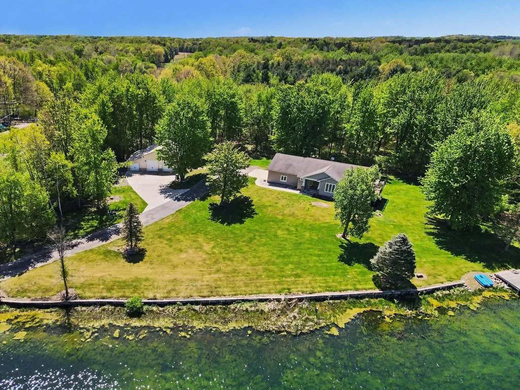 6054 S Moorland Road Ravenna Township MI 49451