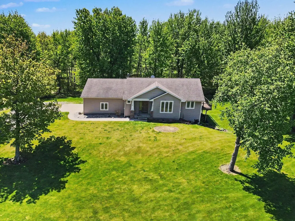 6054 S Moorland Road Ravenna Township MI 49451