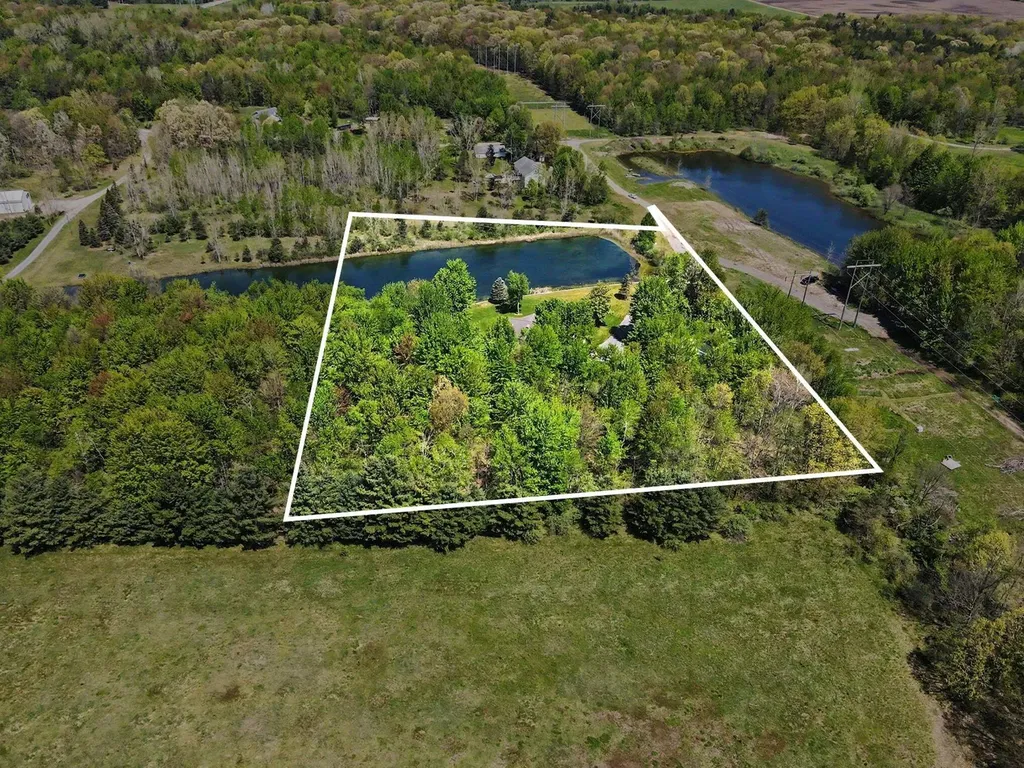 6054 S Moorland Road Ravenna Township MI 49451