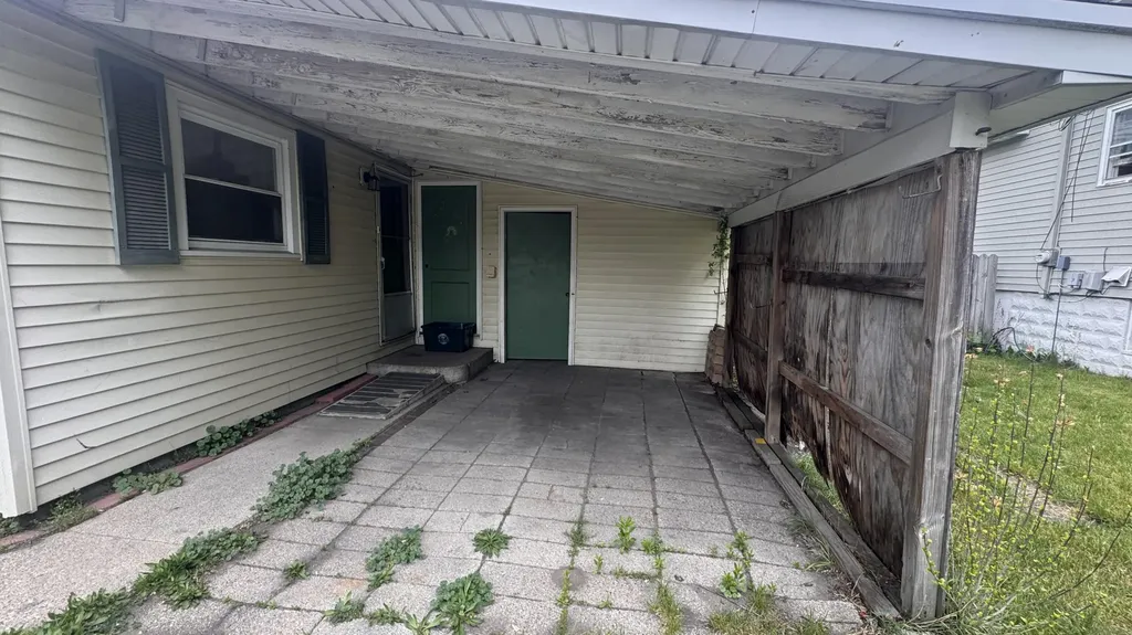 400 N 6th Street Grand Haven City MI 49417