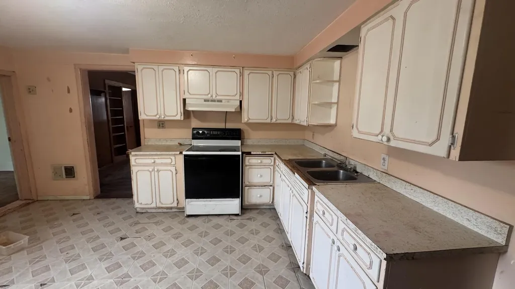 400 N 6th Street Grand Haven City MI 49417