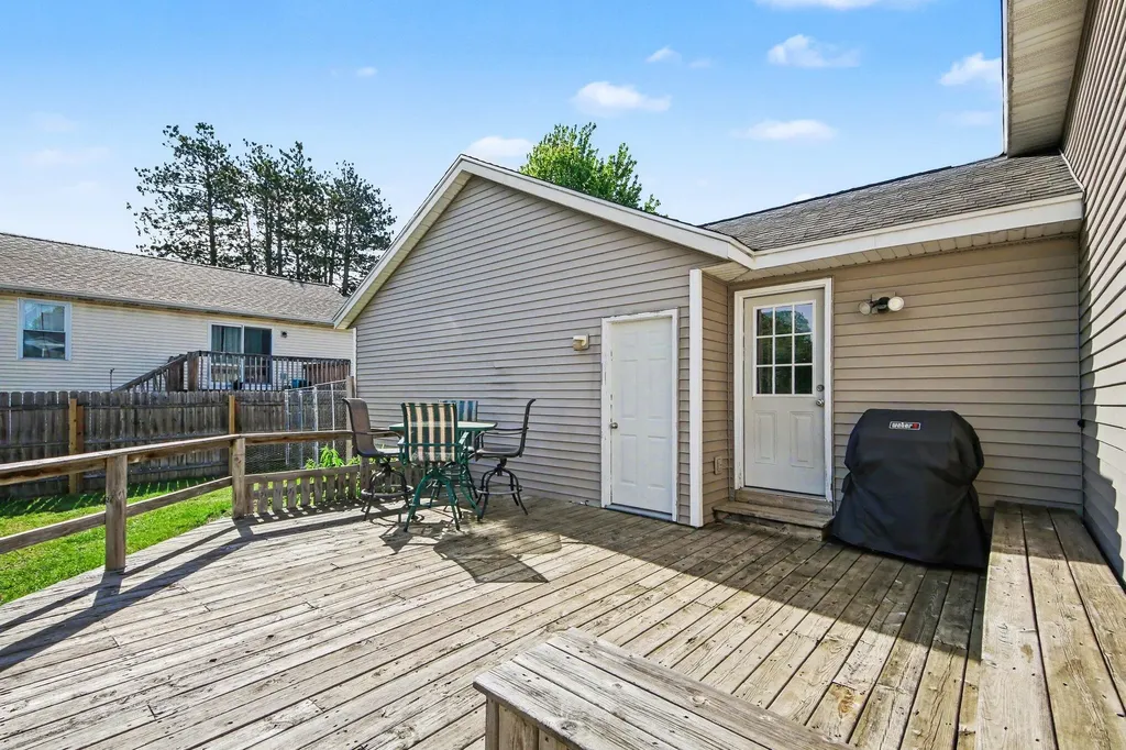 13323 Tamarack Drive Holland Charter Township MI 49424