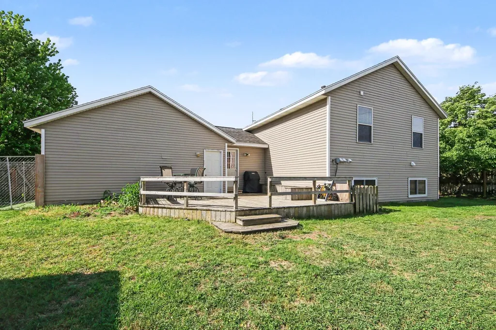 13323 Tamarack Drive Holland Charter Township MI 49424
