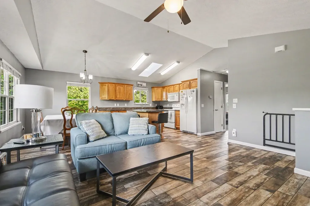 13323 Tamarack Drive Holland Charter Township MI 49424