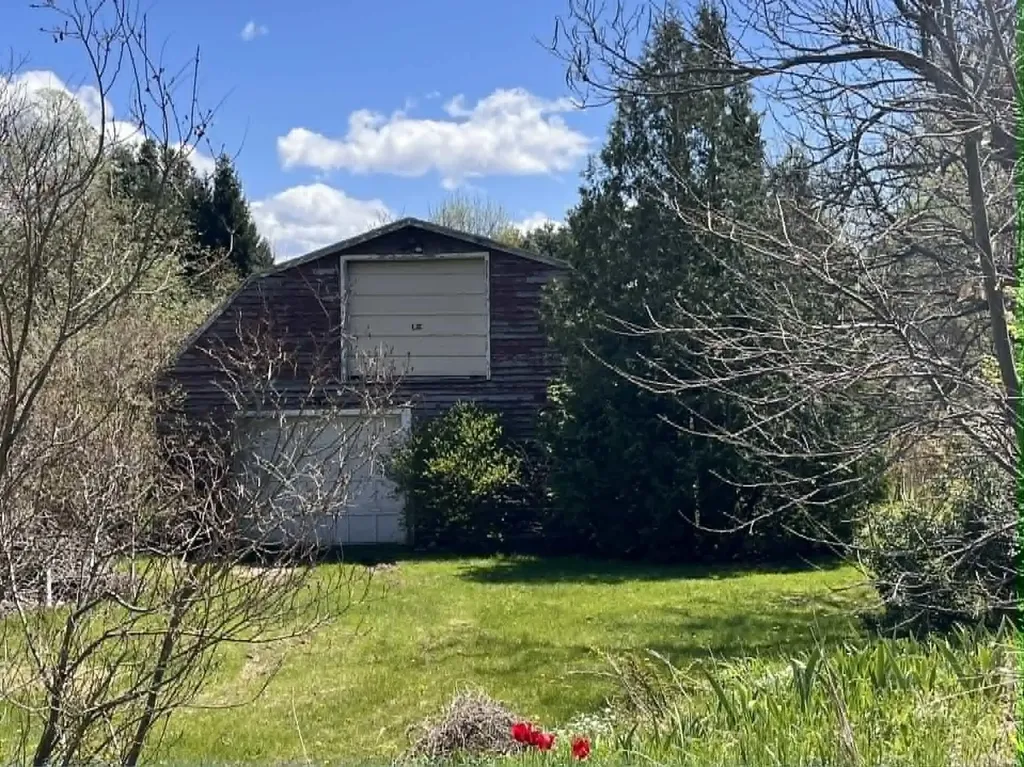 2619 E Bard Road Dalton Township MI 49445