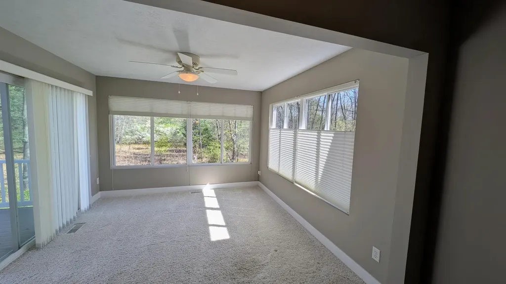 1539 W Addison Way Laketon Township MI 49445