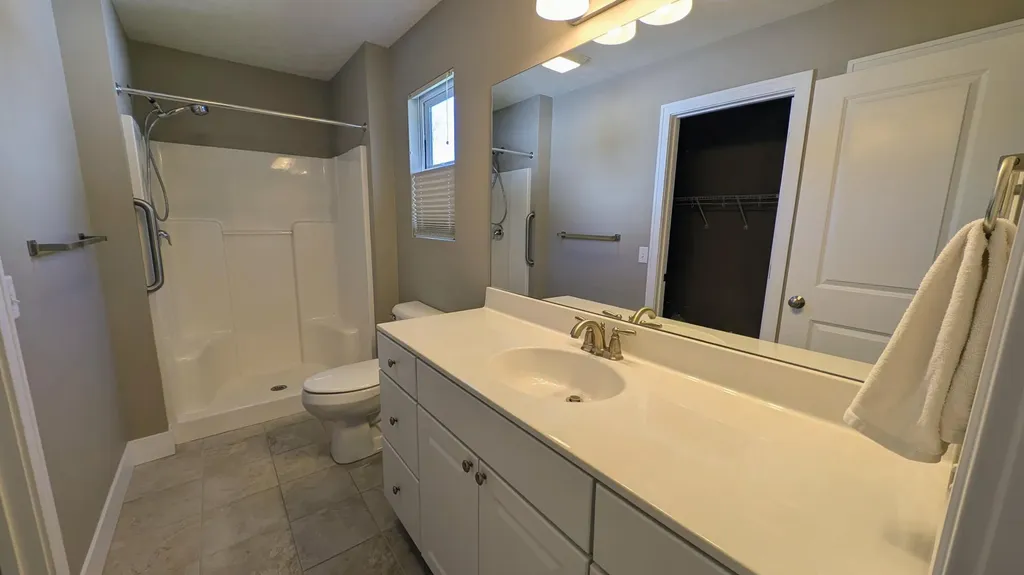 1539 W Addison Way Laketon Township MI 49445