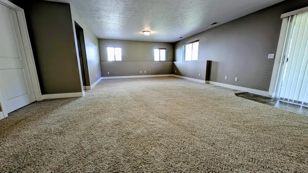 1539 W Addison Way Laketon Township MI 49445