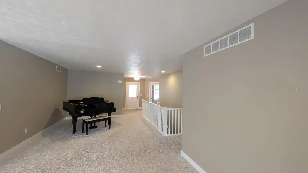 1539 W Addison Way Laketon Township MI 49445