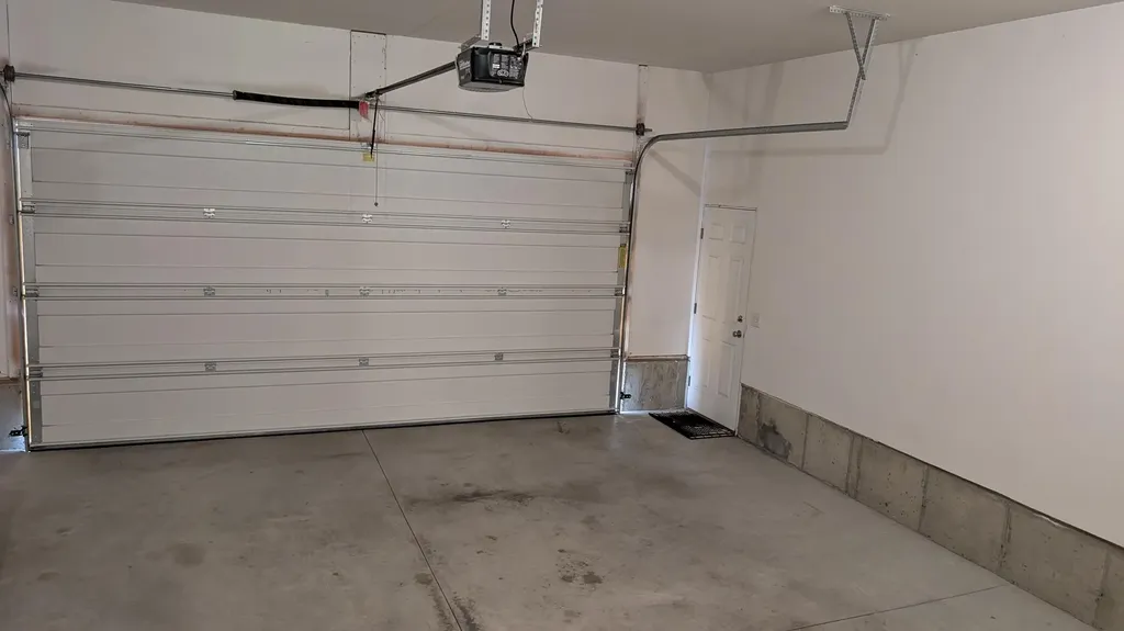 1539 W Addison Way Laketon Township MI 49445