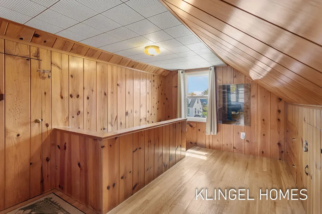 2756 Liberty Road Norton Shores City MI 49441