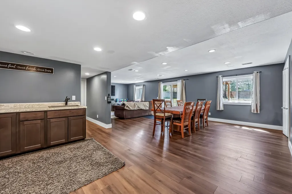 555 Bellevue Street Dalton Township MI 49457